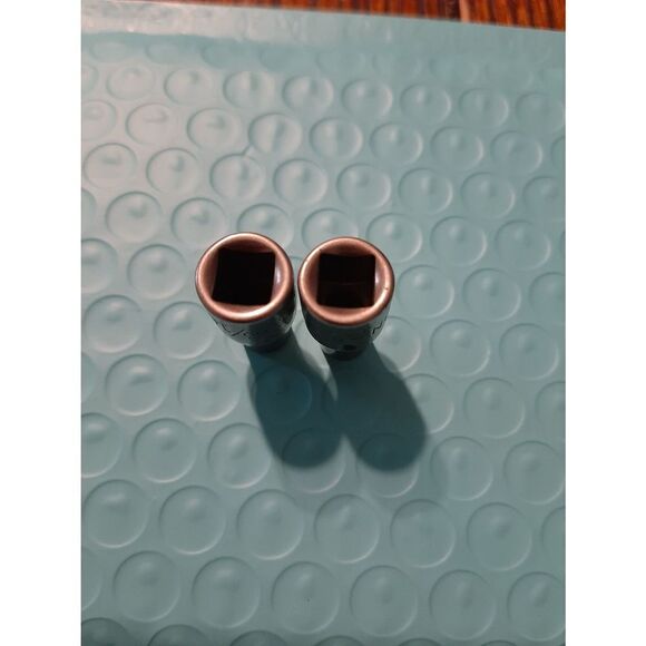 Vintage Craftsman Lot 2 3/16" 6 and 12 Point 1/4" Drive Sockets - Picture 4 of 4